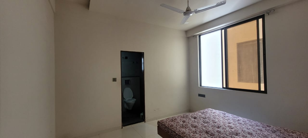 WhatsApp Image 2025-05-09 at 4.38.54 PM (1)