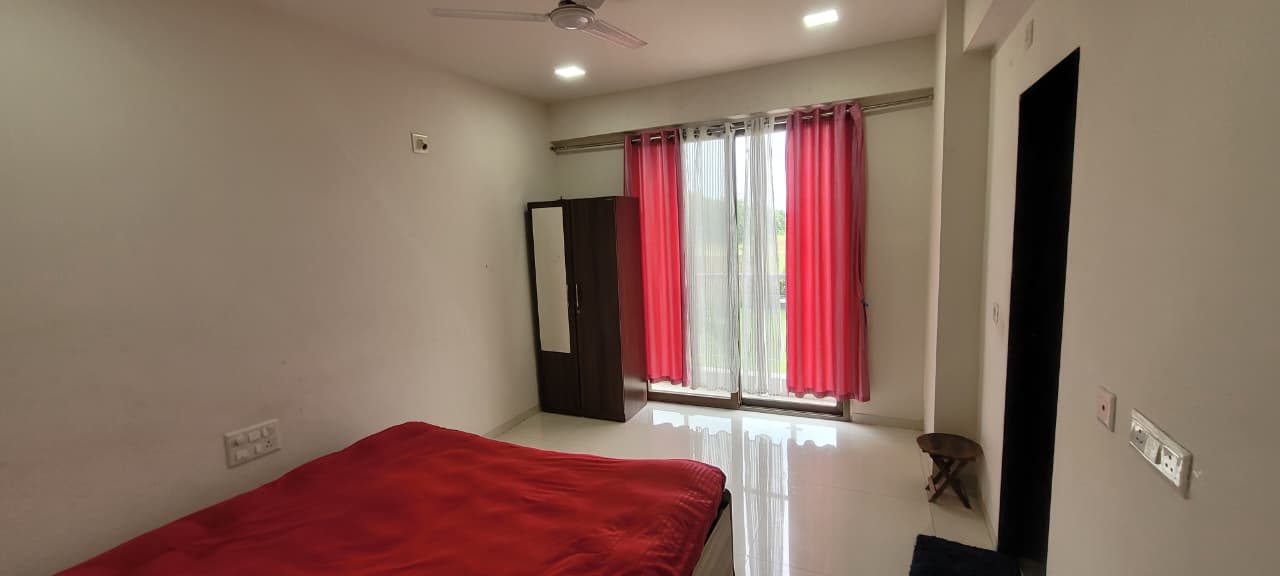 WhatsApp Image 2025-08-21 at 12.00.50 PM (1)