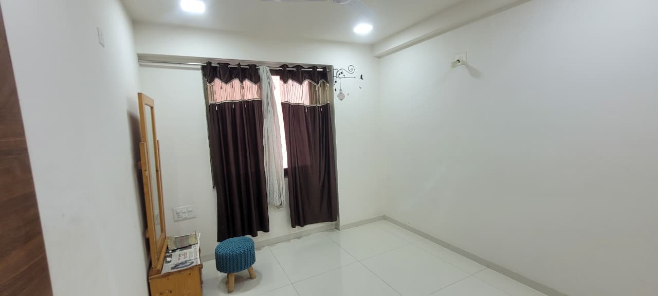 WhatsApp Image 2025-08-21 at 12.00.51 PM (3)