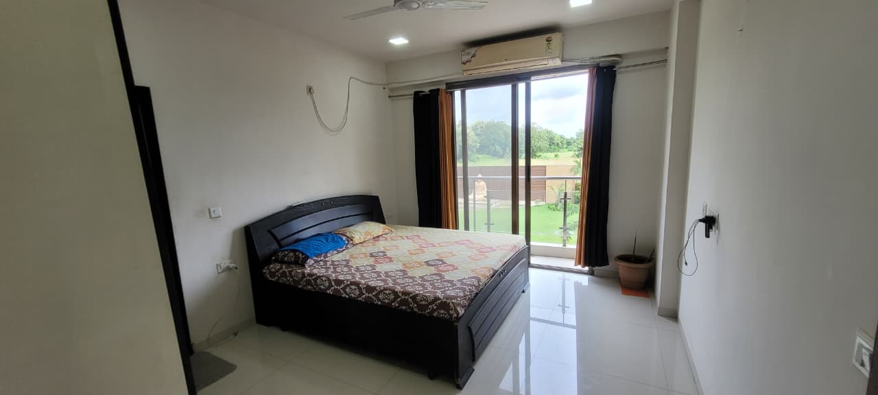 WhatsApp Image 2025-08-21 at 12.00.54 PM