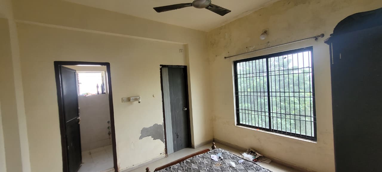 WhatsApp Image 2025-09-14 at 10.12.13 (1) (1)