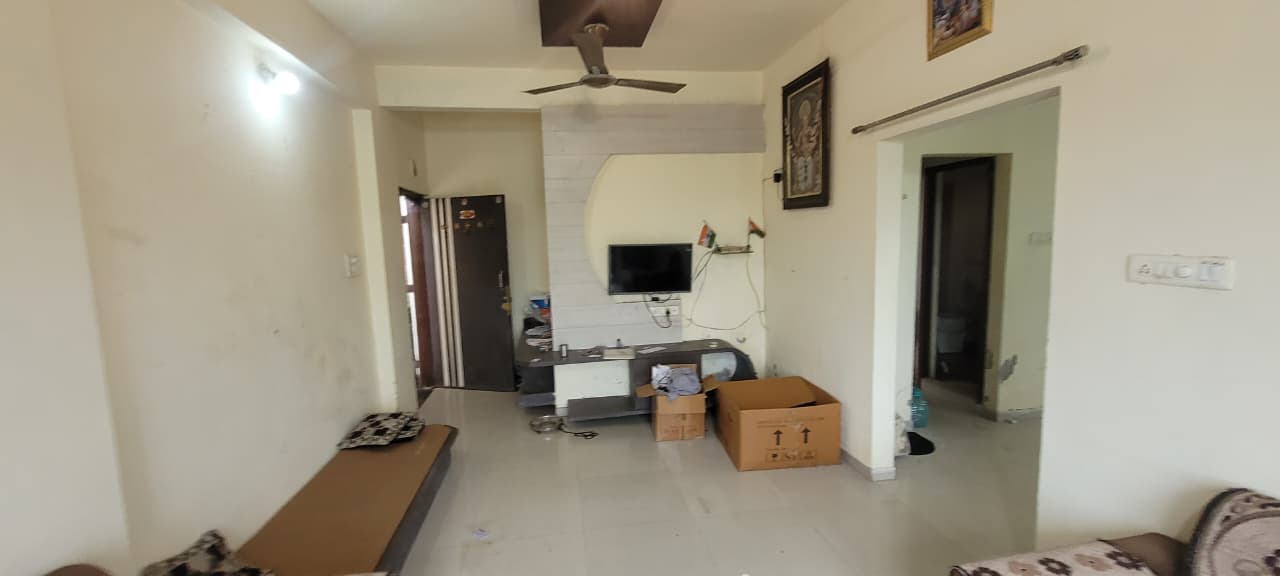 WhatsApp Image 2025-09-14 at 10.12.15 (1) (1)