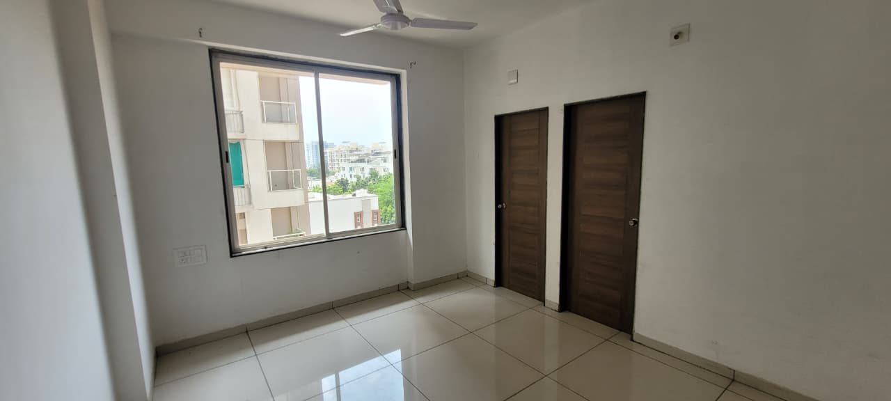 WhatsApp Image 2025-09-17 at 12.47.21 (1)