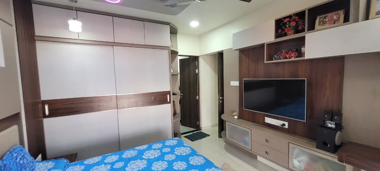 WhatsApp Image 2025-09-17 at 18.35.26 (2)