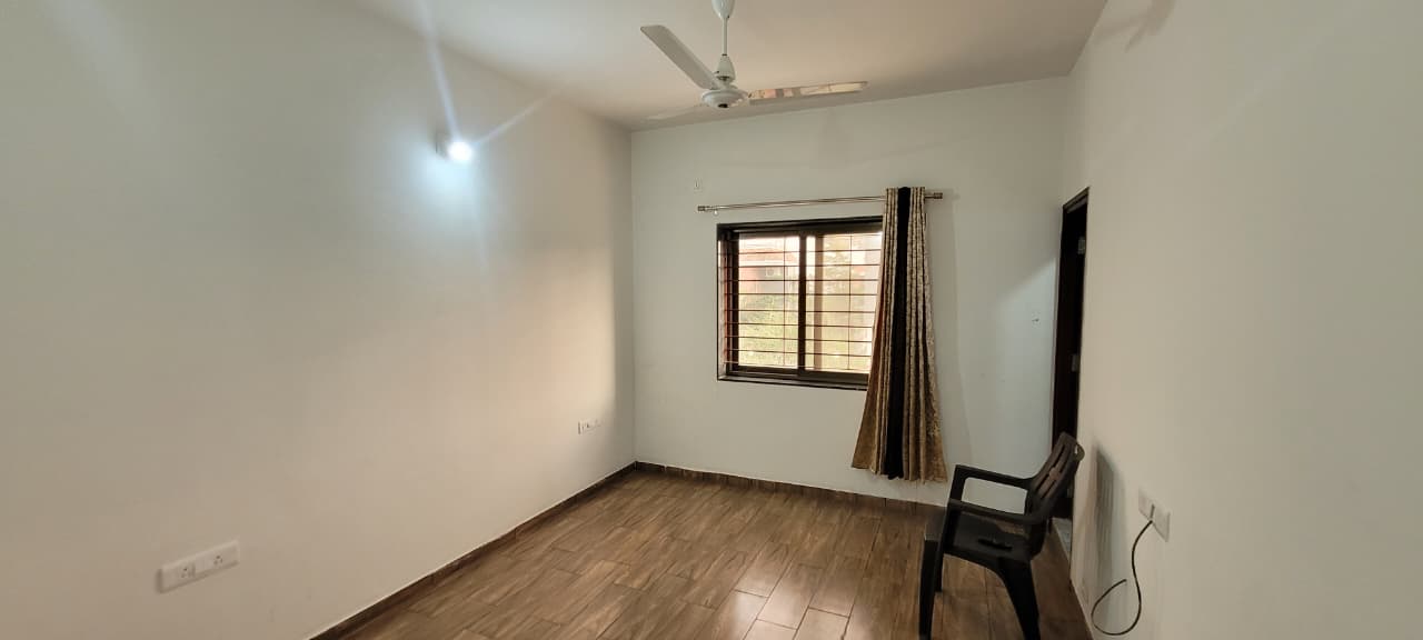 WhatsApp Image 2025-09-23 at 18.46.51 (2)