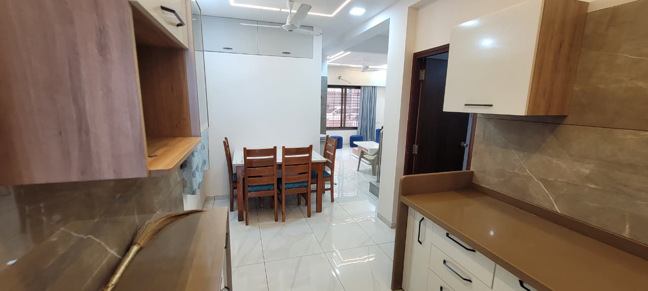 WhatsApp Image 2025-09-23 at 18.47.02 (1)