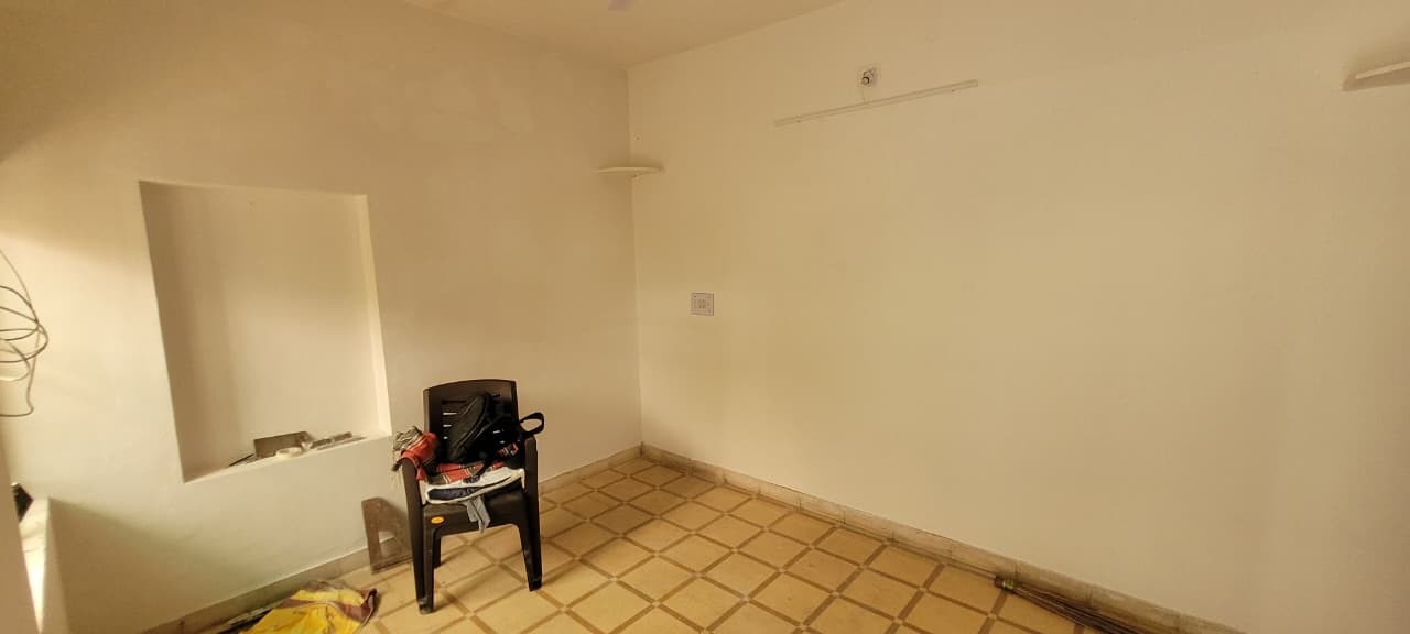 WhatsApp Image 2025-09-25 at 11.20.47 (1)